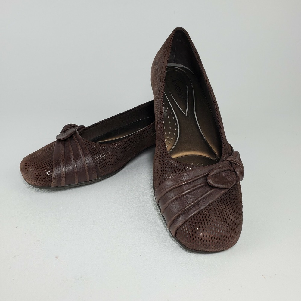 Trotters Ballet Flats Women 8 M Suede Leather Shoe Brown Patent Slip On Mini Dot